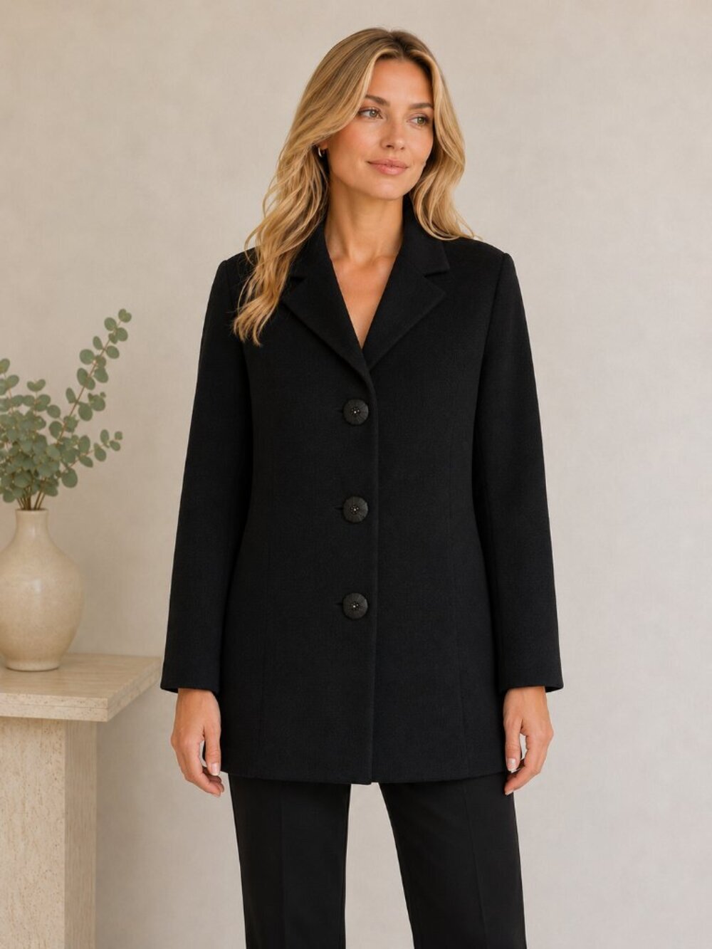 St. John Collection Santana Knit Black Jacket Blazer Gold Chain Trim Size 12